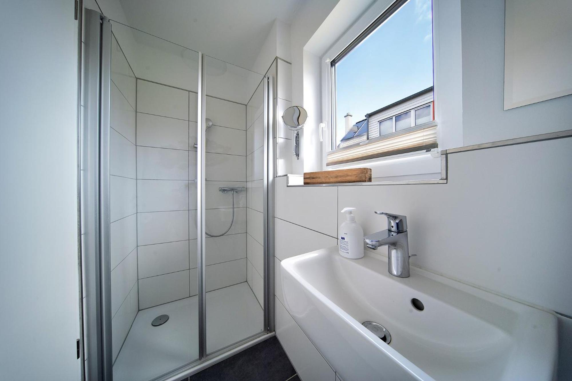 Ferienhaus Lieblingsplatz By Seeblick Ferien Oro, Direkte Wasserlage,Sauna,Kamin Olpenitz Exterior photo